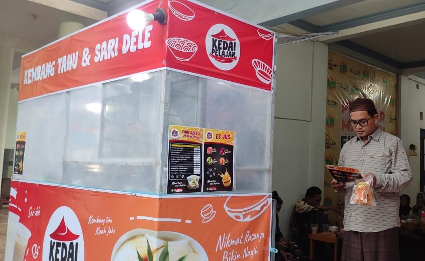 Bangun Kemandirian Ekonomi, PC IPNU IPPNU Pati Luncurkan Kedai Pelajar - PCNU PATI