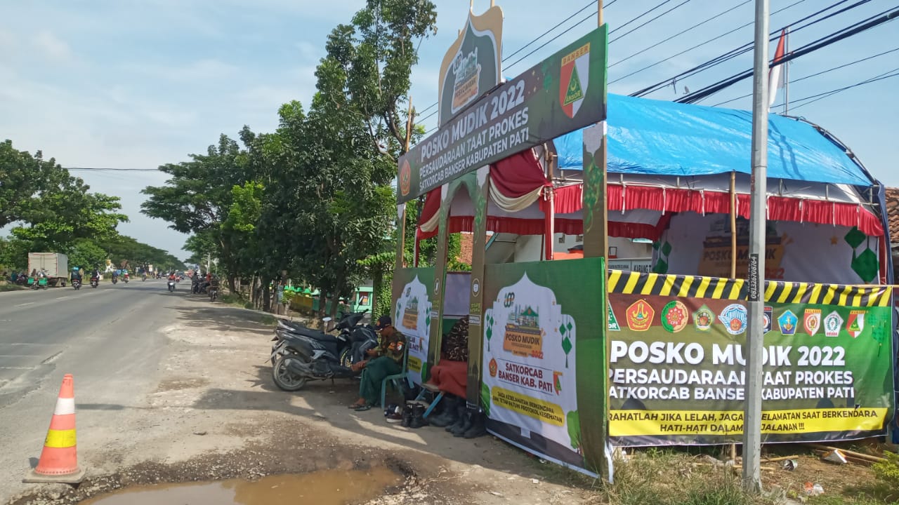 Sambut Lebaran, Satkorcab Banser Pati Buka Posko Mudik