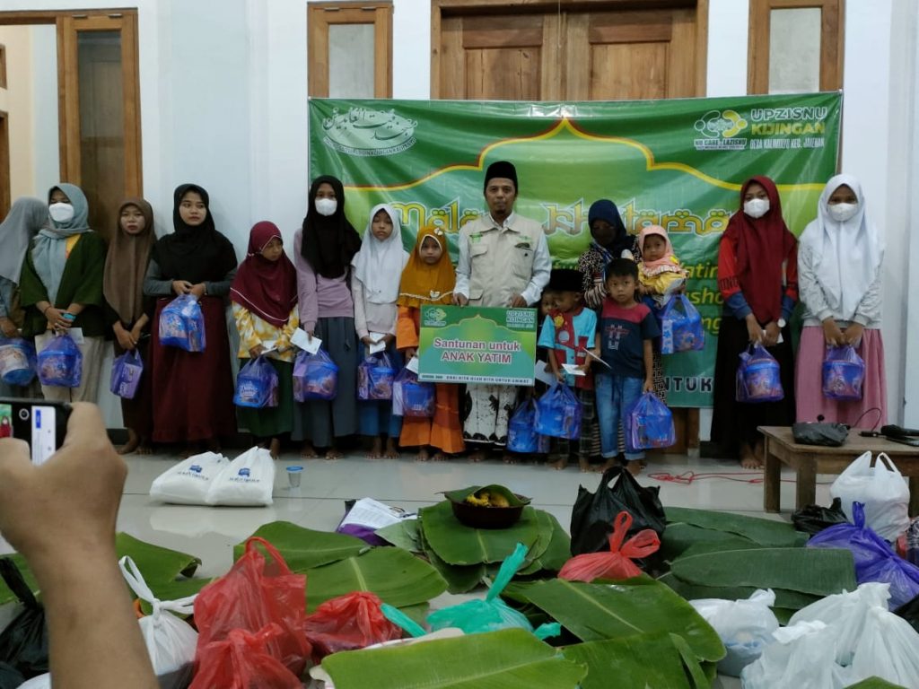 PCNU PATI - UPZISNU Kalimulyo Santuni Yatim dan Sumbang Masjid