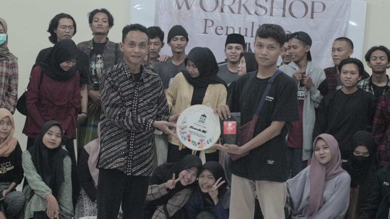 Menumbuhkan Literasi di Civitas Akademik - PCNU PATI
