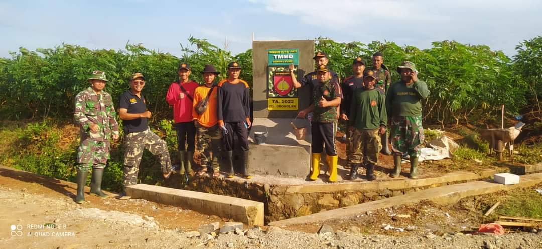PCNU PATI - Banser Satkoryon Dukuhseti Bantu Percepatan Pembangunan Jalan di Grogolan.