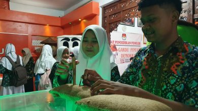 Siswa MAN 1 Pati Kunjungi KPU, Ini Tujuannya