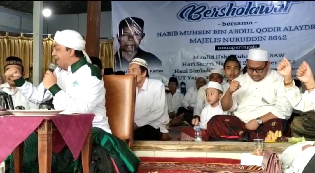 Haul Sesepuh Al Ma'arif Gembong Berbarengan dengan Hari Santri