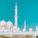 Masjid Sebagai Center of Literasi. Photo by Dhru J on Unsplash.