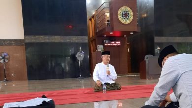 Mahasiswa Thoriqoh Peringati Hari Pahlawan