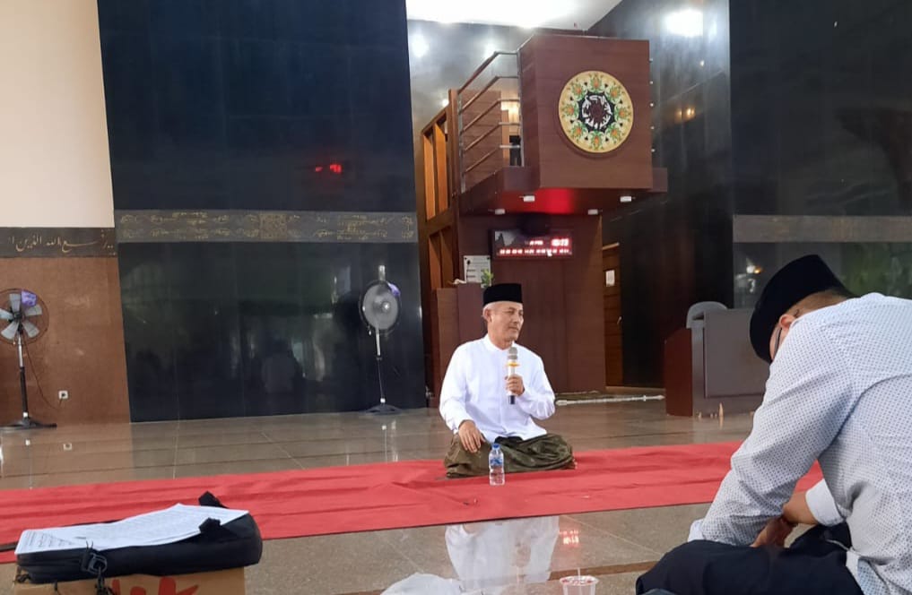 Mahasiswa Thoriqoh Peringati Hari Pahlawan