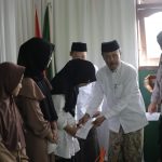 YPI Monumen Mujahidin Berikan Santunan pada Puluhan Anak Yatim dan Dhuafa 