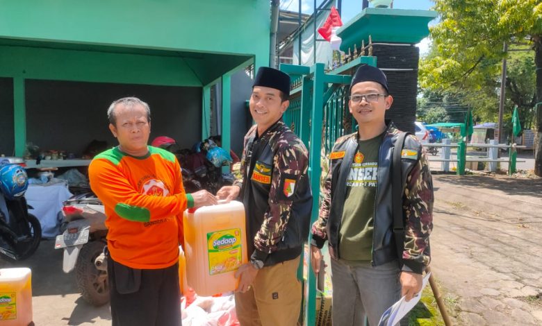 GP Ansor Pati dan Front Nelayan Bersatu Salurkan Bantuan untuk Korban Banjir