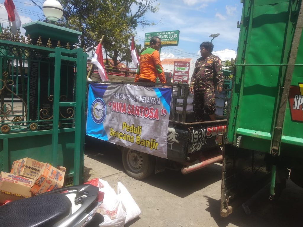 GP Ansor Pati dan Front Nelayan Bersatu Salurkan Bantuan untuk Korban Banjir