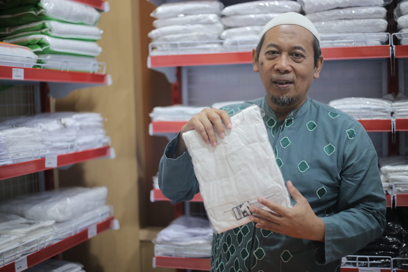 Kios Kaffah, Pusatnya Perlengkapan Haji dan Oleh-Oleh Khas Pati