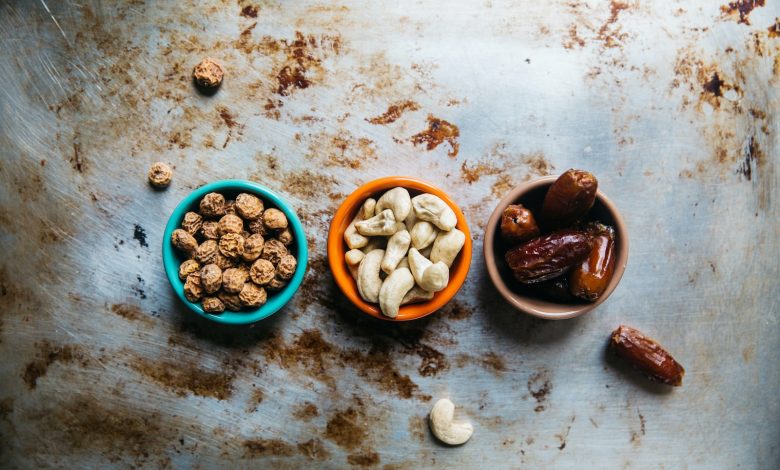 Keyakinan Orang Puasa. Photo by Rachael Gorjestani on Unsplash.