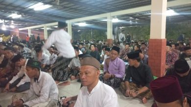 Puncak Haul Mbah Mutamakkin Kajen Berlangsung Malam Ini