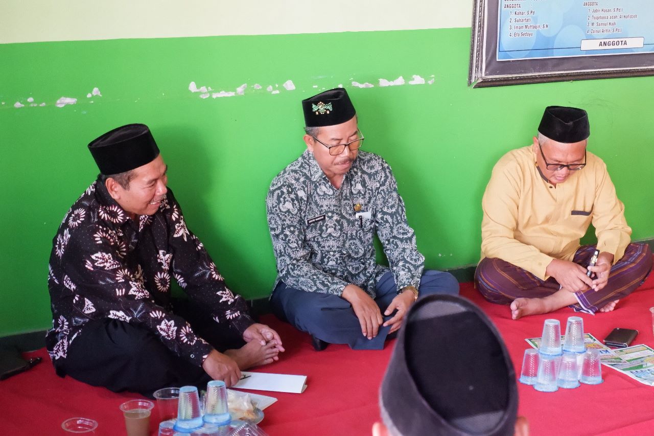 Rombongan MWC NU Gembong Sambangi Lazisnu Winong