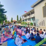 Siswa-Siswi MI Miftahul Islamiyah Jimbaran Gelar Salat Ghaib untuk Korban Perang Paletina