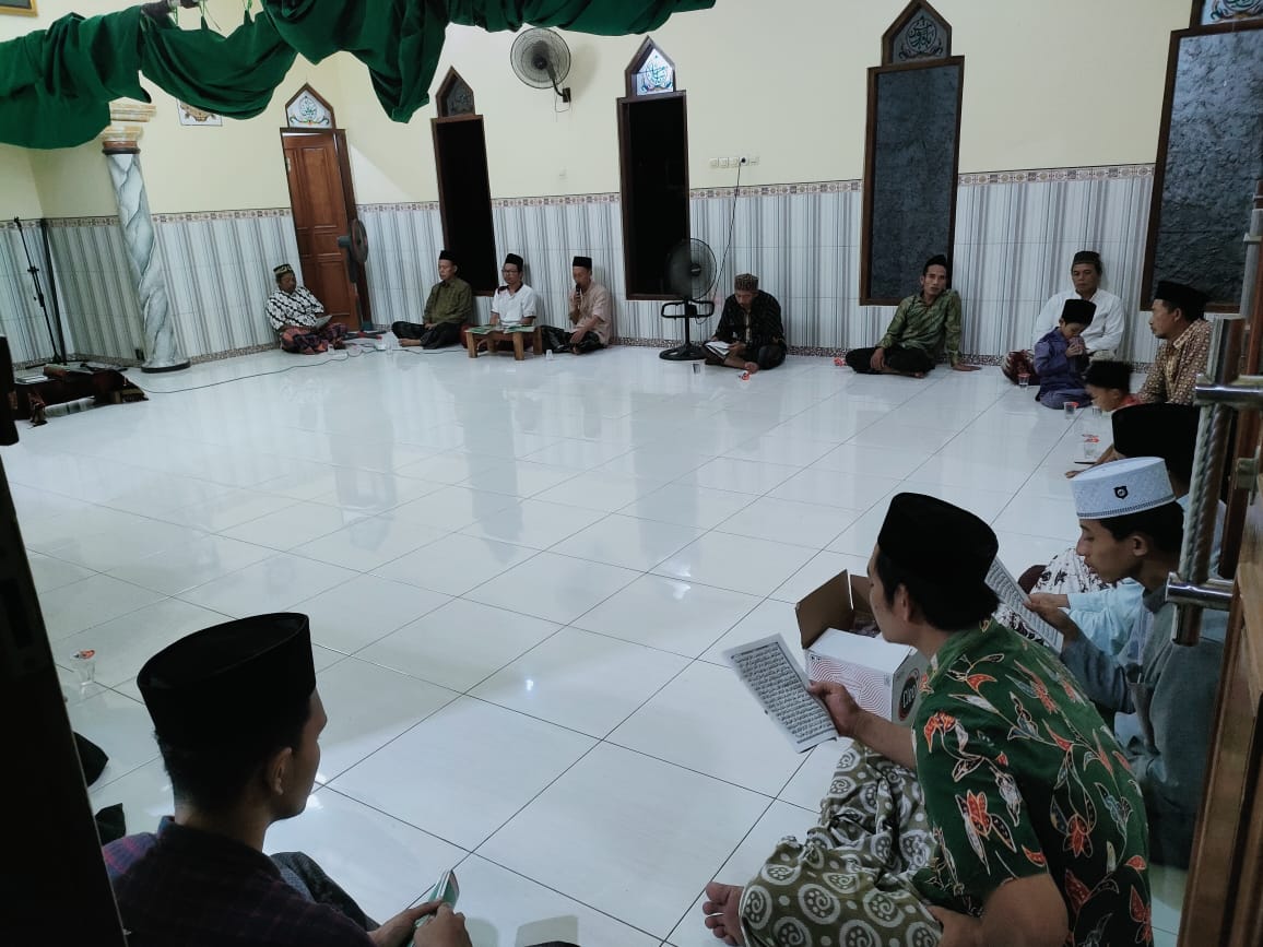 Mengenal Tadarling, Tradisi Menyambut Ramadan di Desa Asempapan