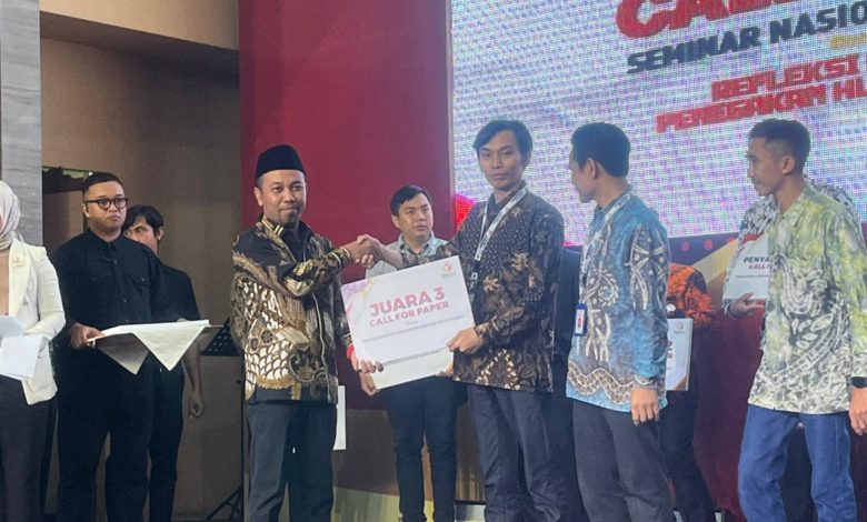 Angkat Model Pentahelix Bawaslu Grobogan dan Kebumen, Dosen INISNU Juara 3 Call for Papers Bawalsu Kalsel Tingkat Nasional