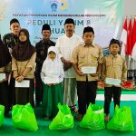PIM Mujahidin Bageng Gembong Santuni Ratusan Anak Yatim dan Duafa