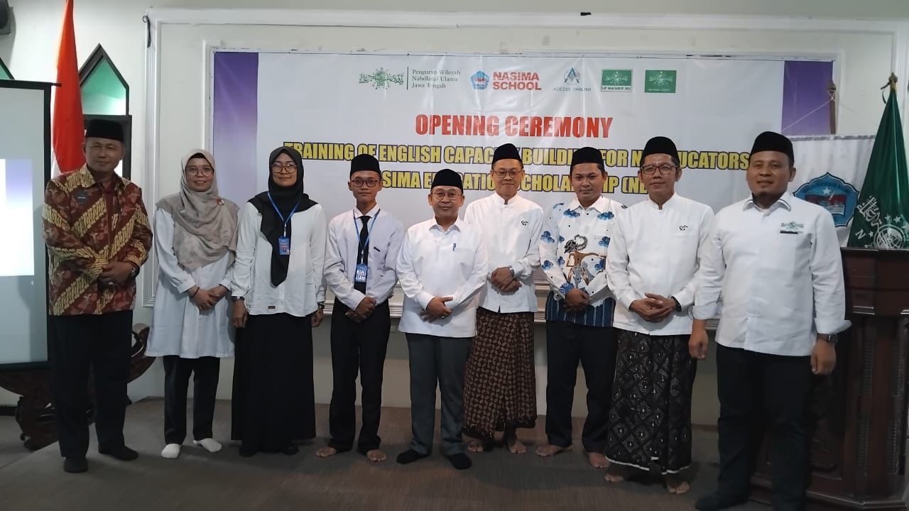 20 Guru Ma`arif dan Ustadz Ikuti Program English Capacity Building for Educators di Pare