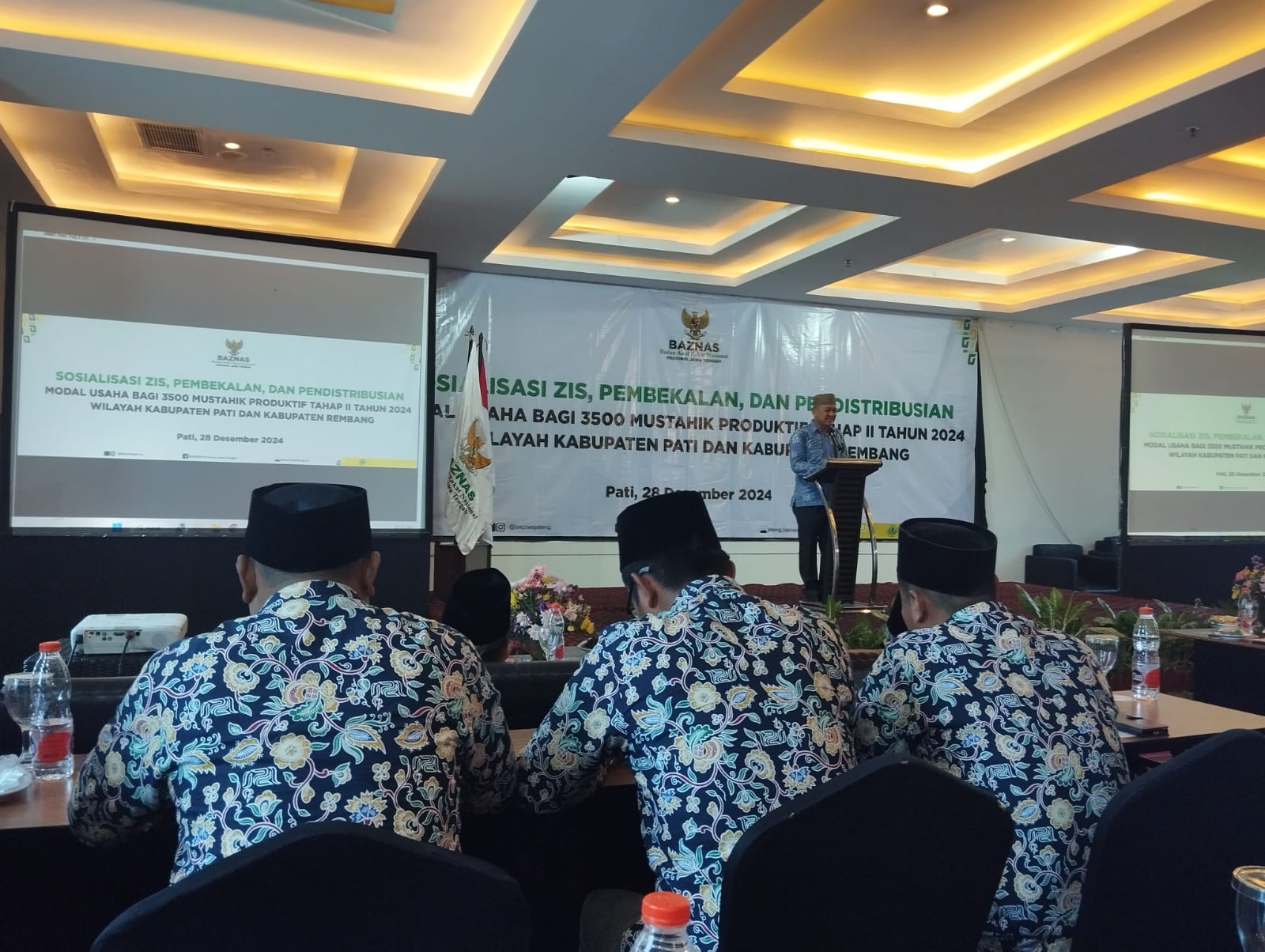 Ribuan Mustahik di Pati Mendapat Modal Usaha dari Baznas Jateng