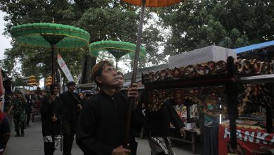 Luwur Makam Syekh Jangkung Dikirab