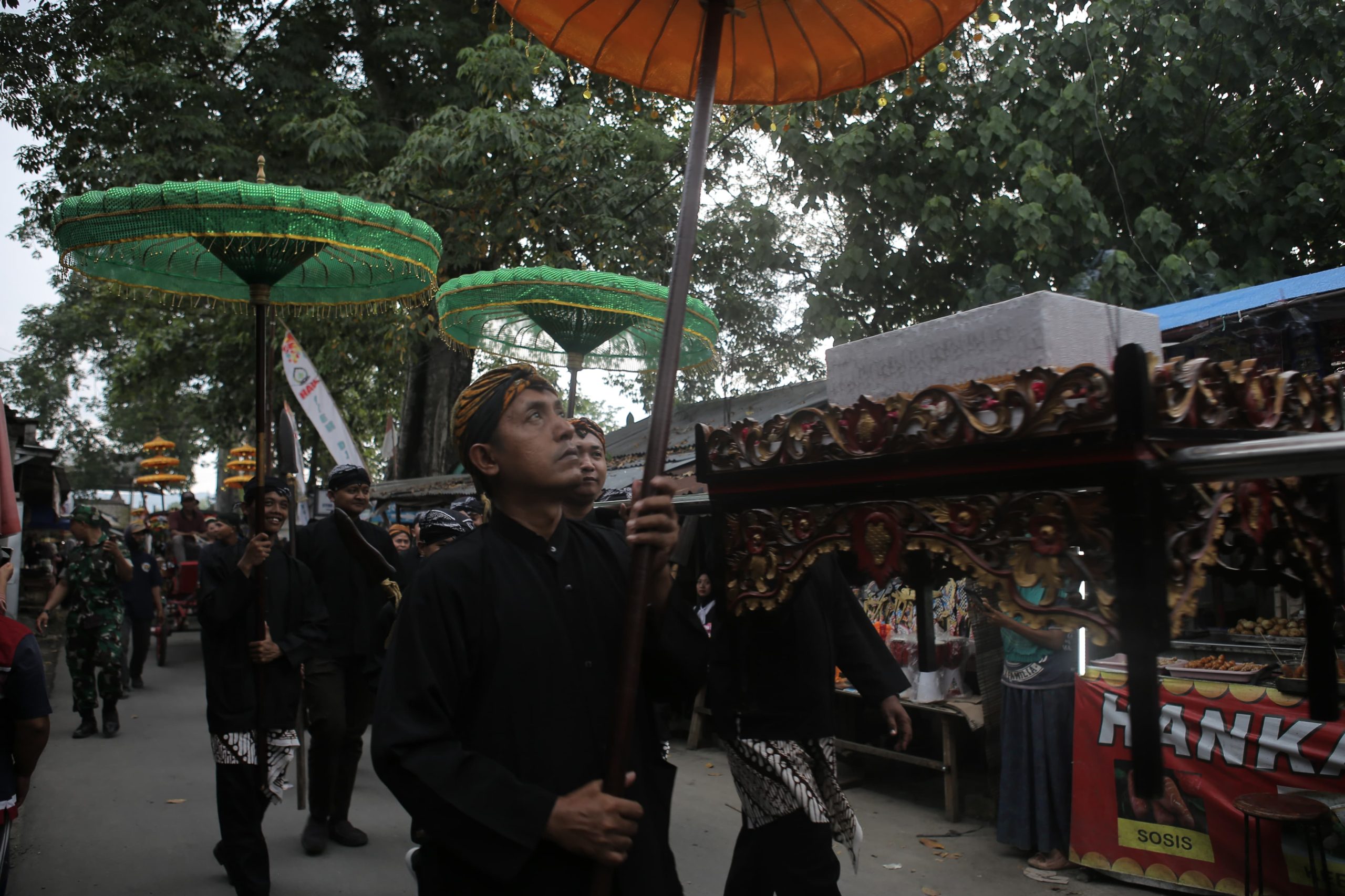 Luwur Makam Syekh Jangkung Dikirab