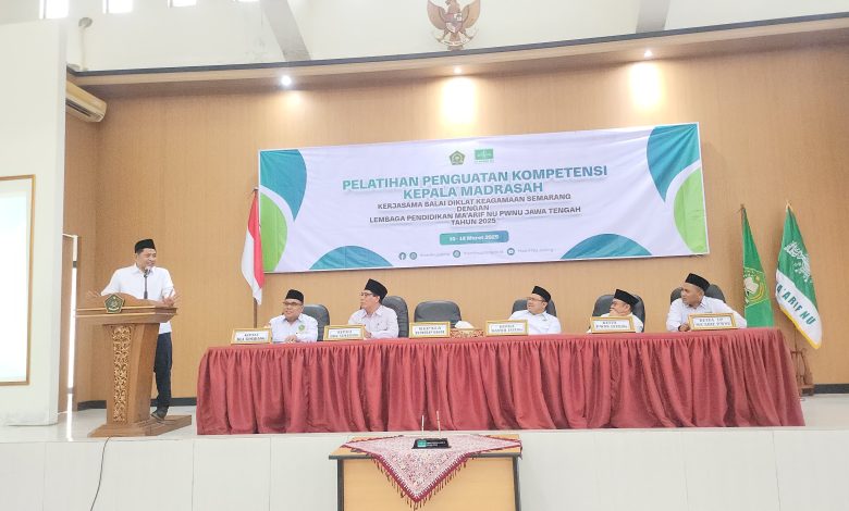 Buka Diklat Kamad Ma'arif Jateng, Prof. Ali Ramdhani Analogikan Pemimpin Sebagai Jantung