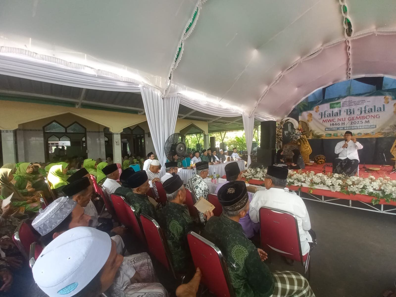 Ribuan Santri Serbu Desa Wonosekar Ikuti HBH NU
