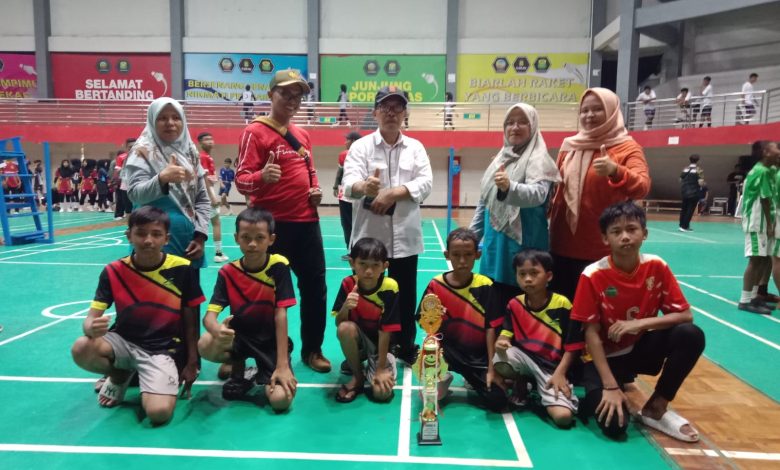 Kejurwil Sepak Takraw Banyumas, MI Ma’arif NU 2 Langgongsari Masuk Runner-Up