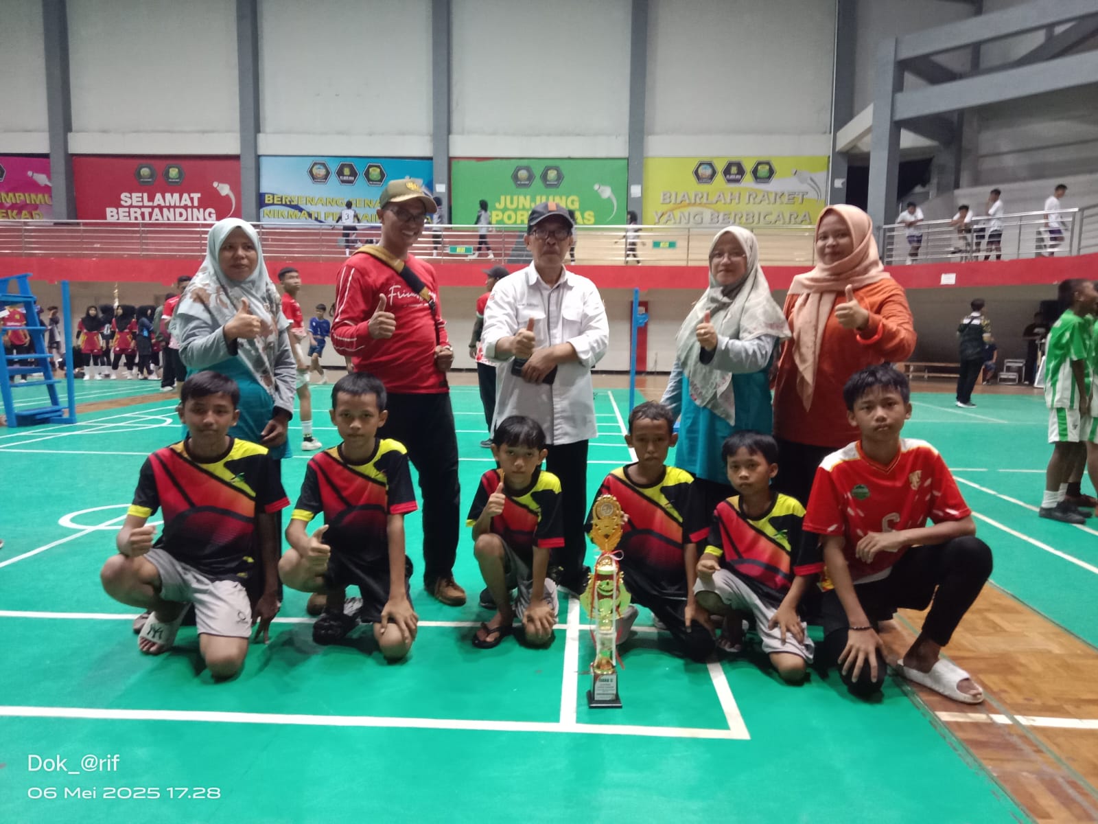 Kejurwil Sepak Takraw Banyumas, MI Ma’arif NU 2 Langgongsari Masuk Runner-Up