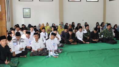 ASWAJA FEST 2025: Lomba Hafalan Bacaan Tahlil dan Tarqiyah MTs/SMP LP Ma’arif NU Kabupaten Temanggung Sukses Digelar