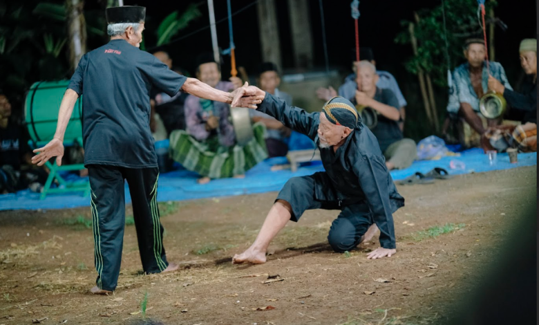 Gong Cik: Seni Tradisi Pati yang Menyulam Silat, Seni, dan Filosofi Hidup