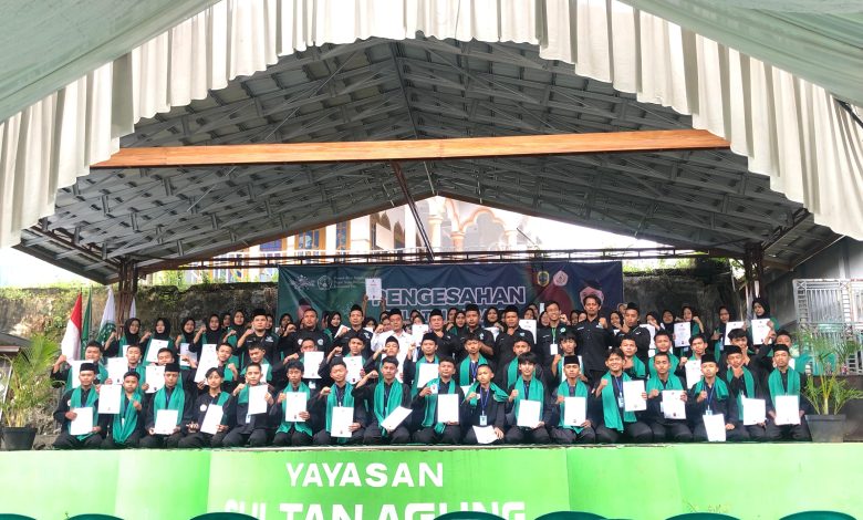 73 Kader Pagar Nusa Pati Disahkan menjadi Pelatih