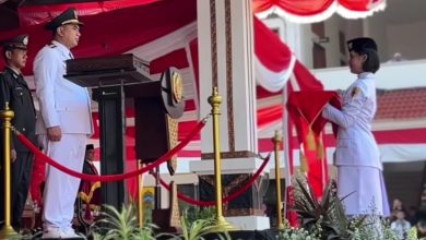 Pimpin Upacara 17-an di Pati, Ini Pesan Taj Yasin