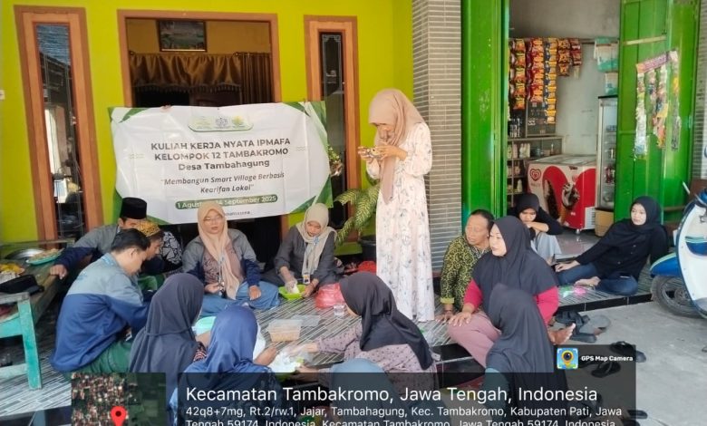 Tim KKN Antasena Ipmafa Latih Ibu-Ibu di Tambahagung Tambakromo Bikin Inovasi