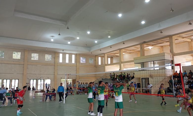 Final Voli Putra Porsema XIII, Kudus Vs Kota Semarang Memanas