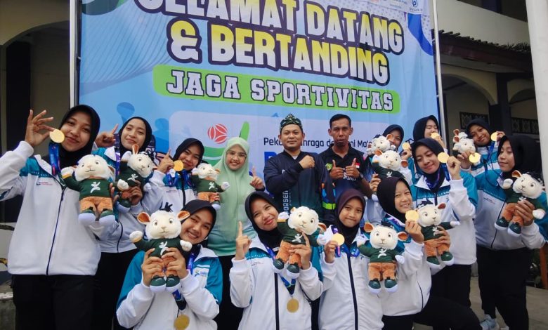 Final Lomba Voli Putri Porsema, Kudus Vs Wonosobo Memanas