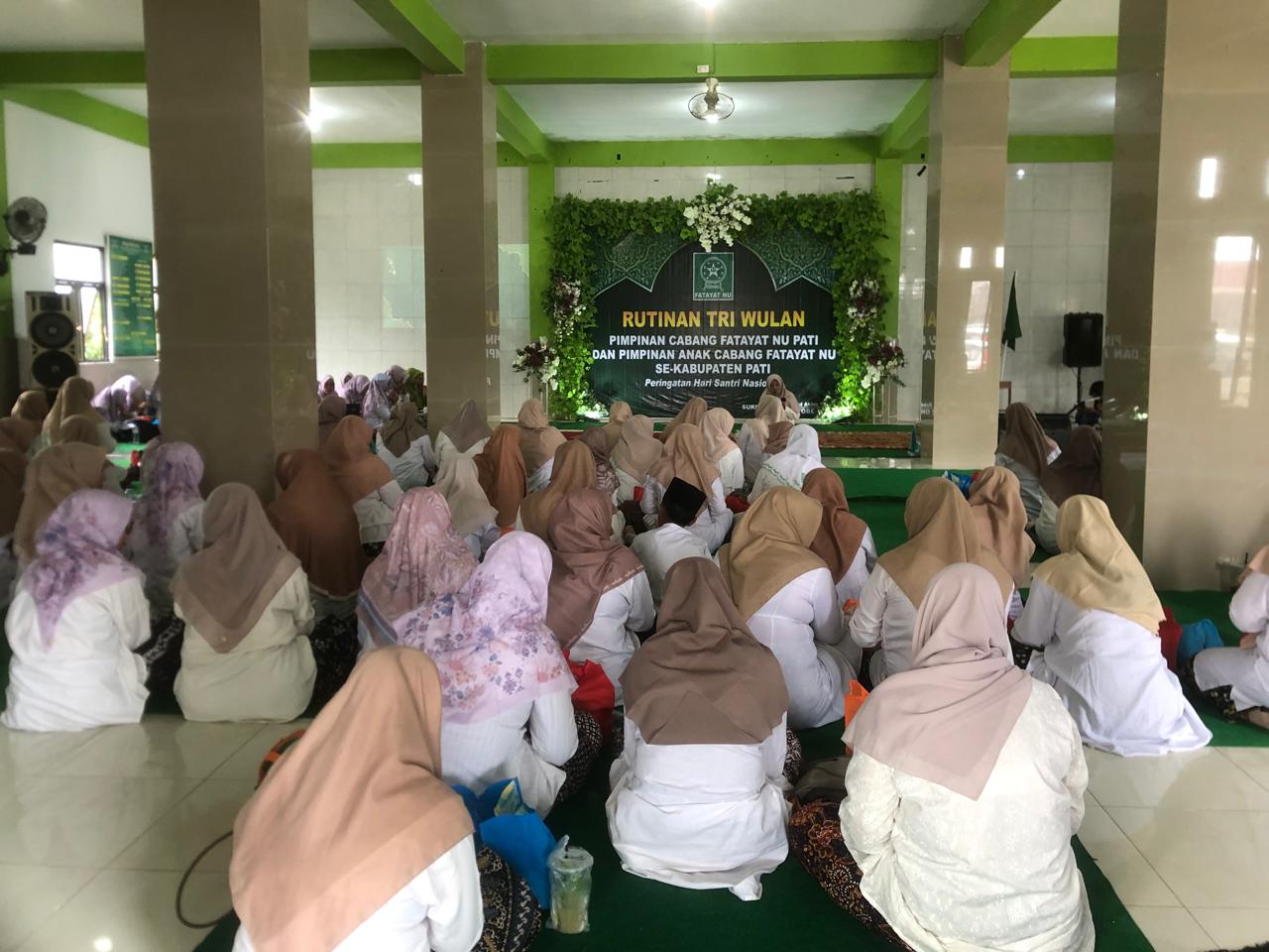 Fatayat NU Pati Gelar Beauty Class: “Cantik Sehati, Berseri dalam Pengabdian”