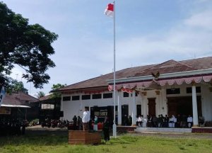 Camat Gembong Pimpin Apel Hari Santri