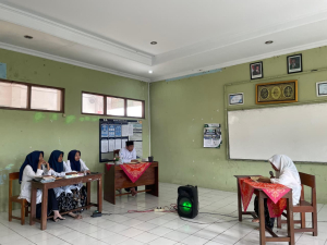 Semarak Hari Santri, MA Manahijul Huda Ngagel Adakan Lomba Baca Kitab Kuning