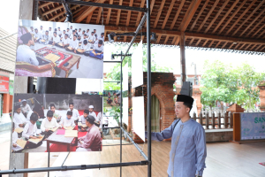 Foto Karya Ketua LTNNU Pati Dipamerkan di Lasem