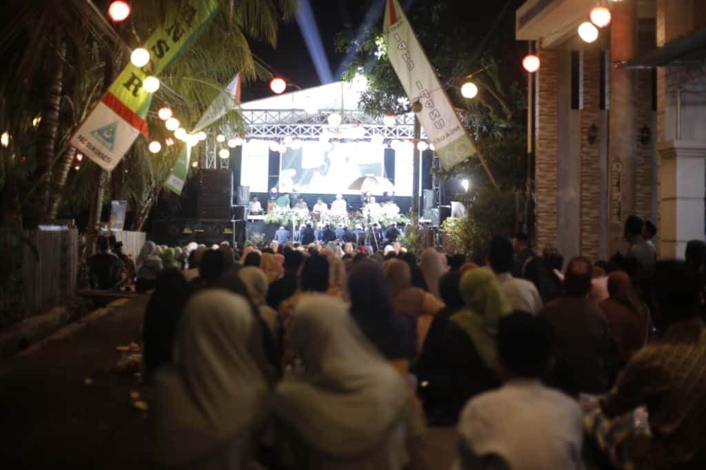 Hari Santri 2025, NU Ranting Ngagel beserta Banom Gelar Selawatan