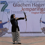 Perwakilan Garda Fatayat NU Pati Ikuti Gladhen Hageng Jemparingan Nasional