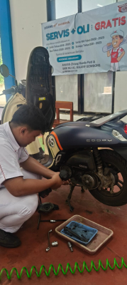 SMKNU Kolaborasi dengan Zirang Honda Buka Layanan Servis Motor Gratis