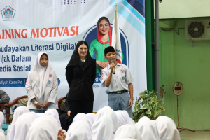 Hahdirkan Karina Moudy, MA Salafiyah Kajen Pati Gelar Pelatihan Literasi Digital