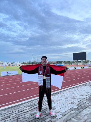 Berlatih hingga Enam Jam Sehari, M. Akbar Siswa MAN 1 Pati Raih Juara 1 Lari 100 M se-Asia Tenggara