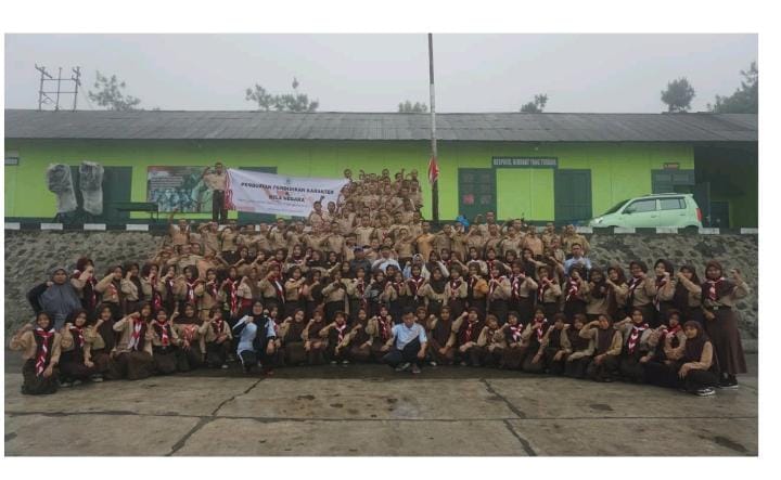 SMP Eyzzul Moslem Tanamkan Pendidikan Karakter dan Bela Negara Melalui Kegiatan di Barak Militer Bantir, Sumowono