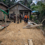 Relawan NU Tembus Wilayah Terisolir Banjir Aceh Timur, Salurkan Bantuan untuk Warga Desa Dataran indah