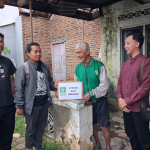 LTNNU Pati Salurkan Paket Sembako untuk Warga Kurang Mampu