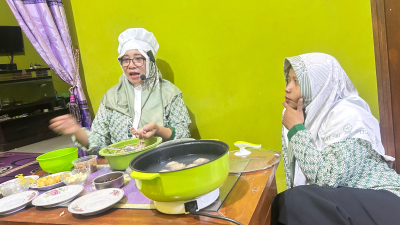 Gelar Pelatihan Bikin Bakso, Fatayat NU Bumirejo Dorong Lahirnya UMKM untuk Koperasi Merah Putih