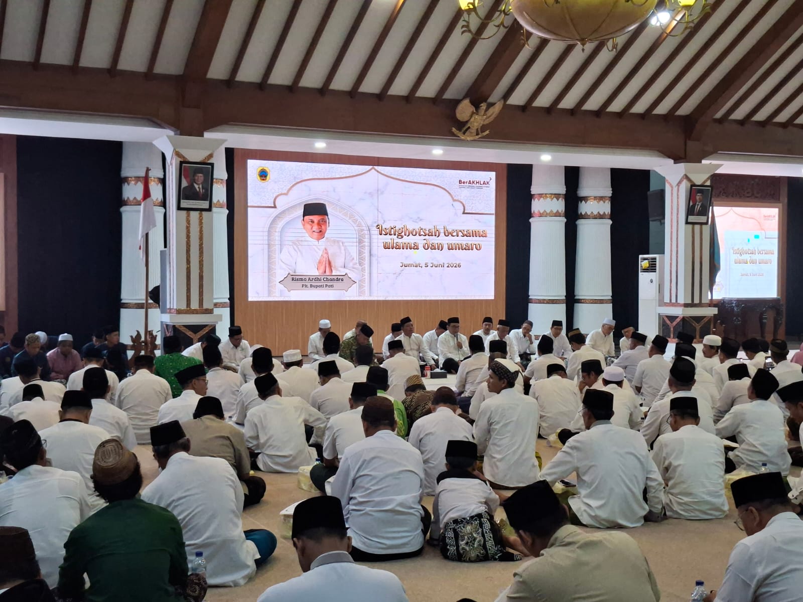 ​Ketua PCNU Pati: Istighotsah Itu Semacam 'Demo' kepada Allah